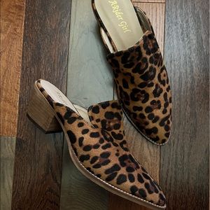 A rider girl leopard booties